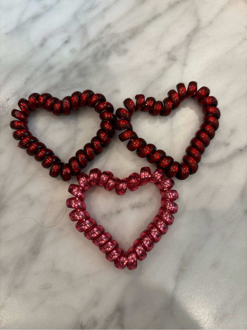Teleties heart elastic hair ties